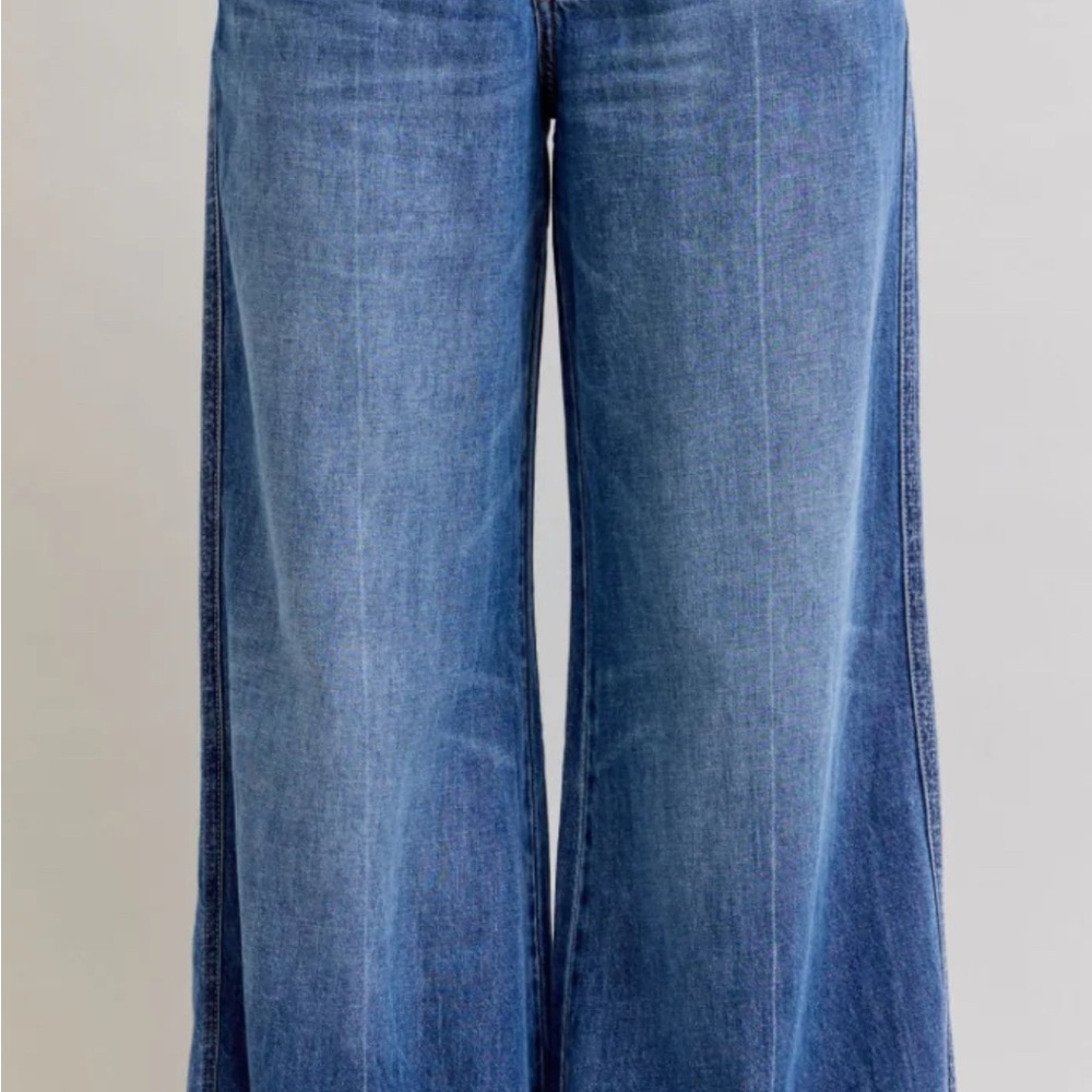 Judy Blue High Waist Palazzo Featherweight Elastic Jeans  NWT - Picture 4 of 4